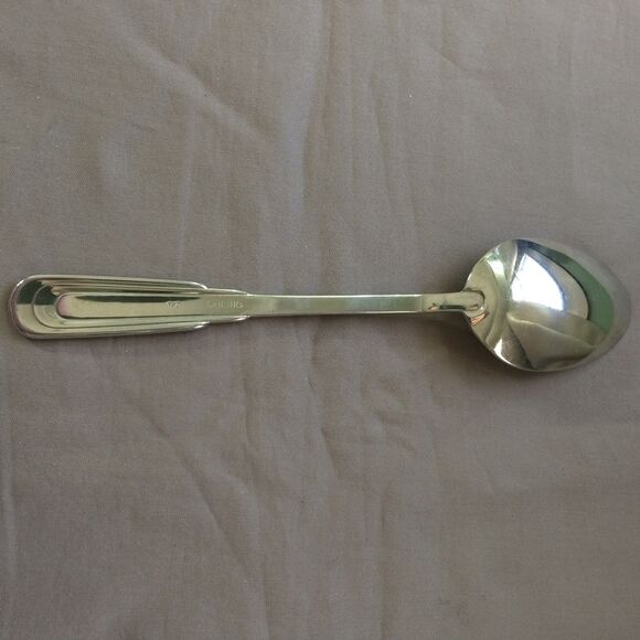 Oneida Vintage Cityscape Oval Soup Spoon Made in USA 7.25 in - Picture 2 of 3